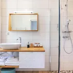 Oda ve Kahvaltı Le Clos Grillet